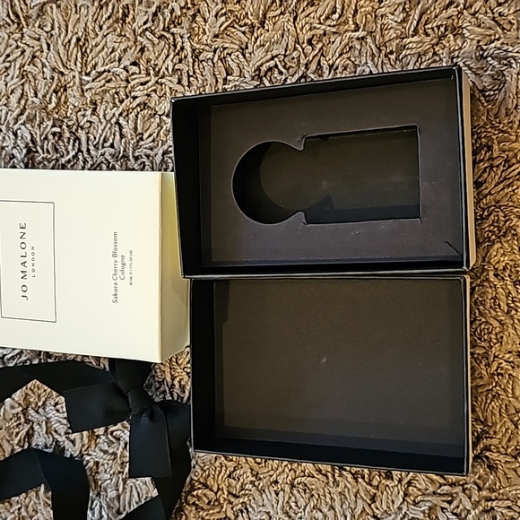 Jo Malone 30 ml Sakura blossom EMPTY box - Picture 5 of 6